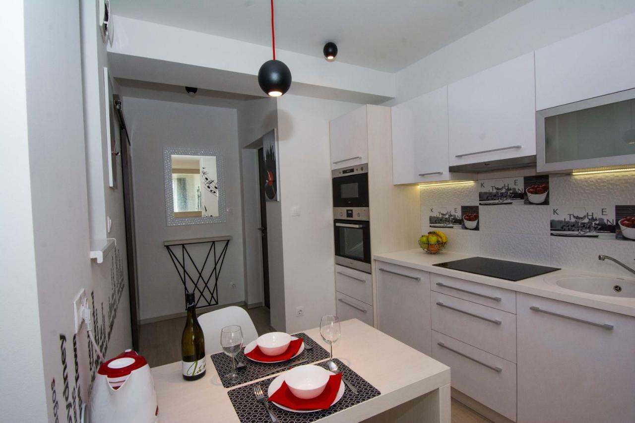 Apartment Karinflats - Jazzy Apt.